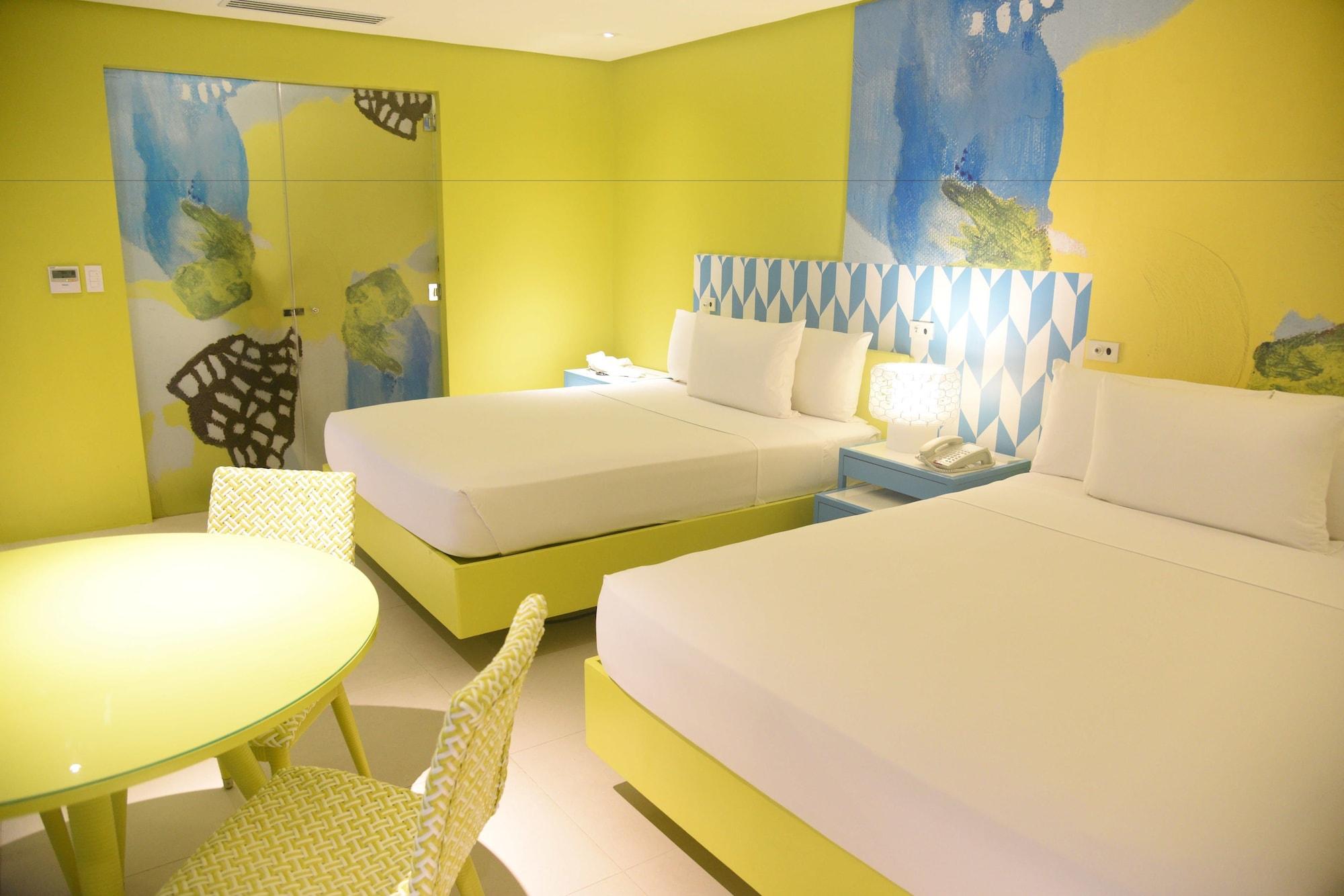 Resort Astoria Current Manoc-Manoc
