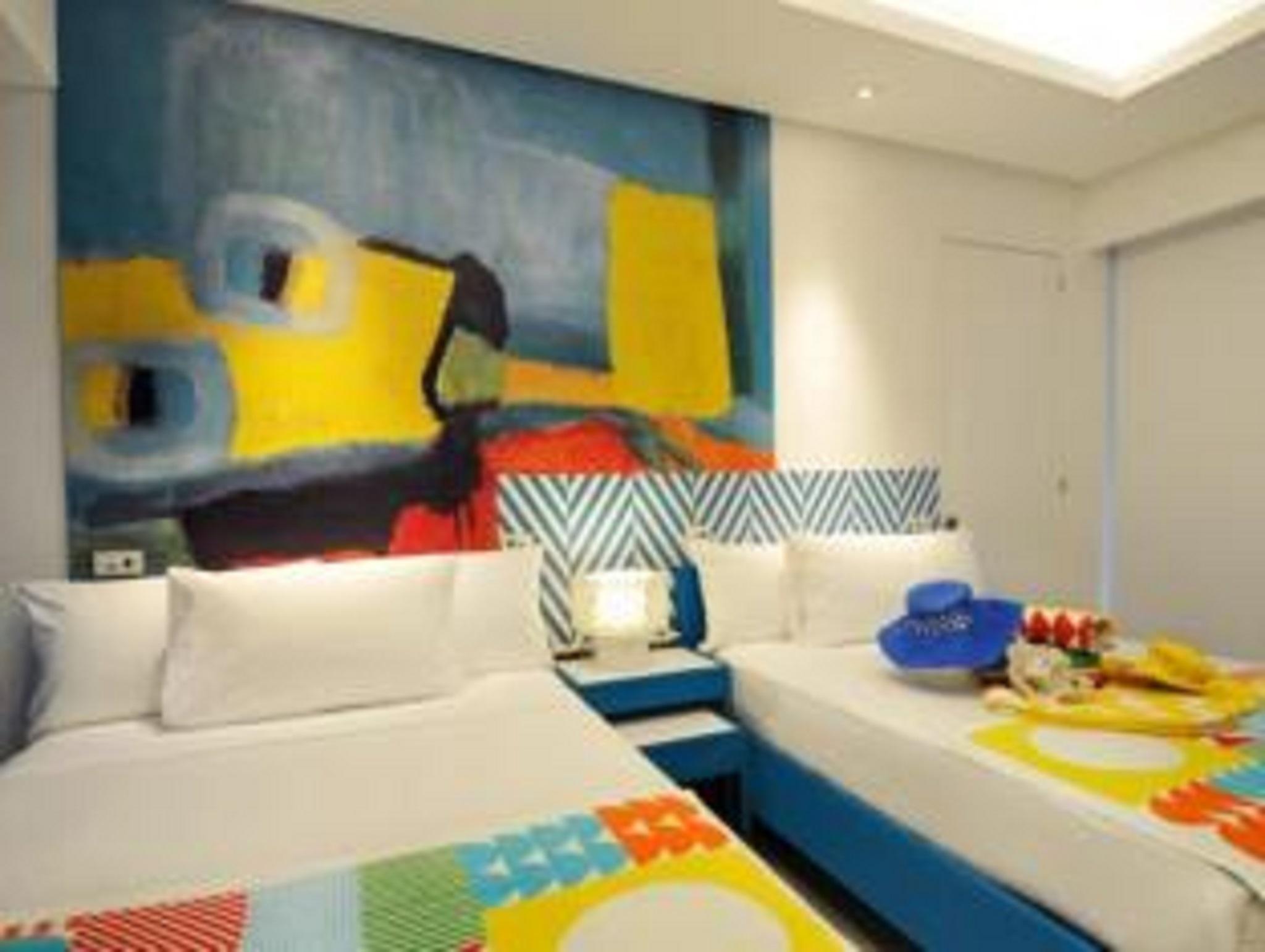 Astoria Current Resort Manoc-Manoc