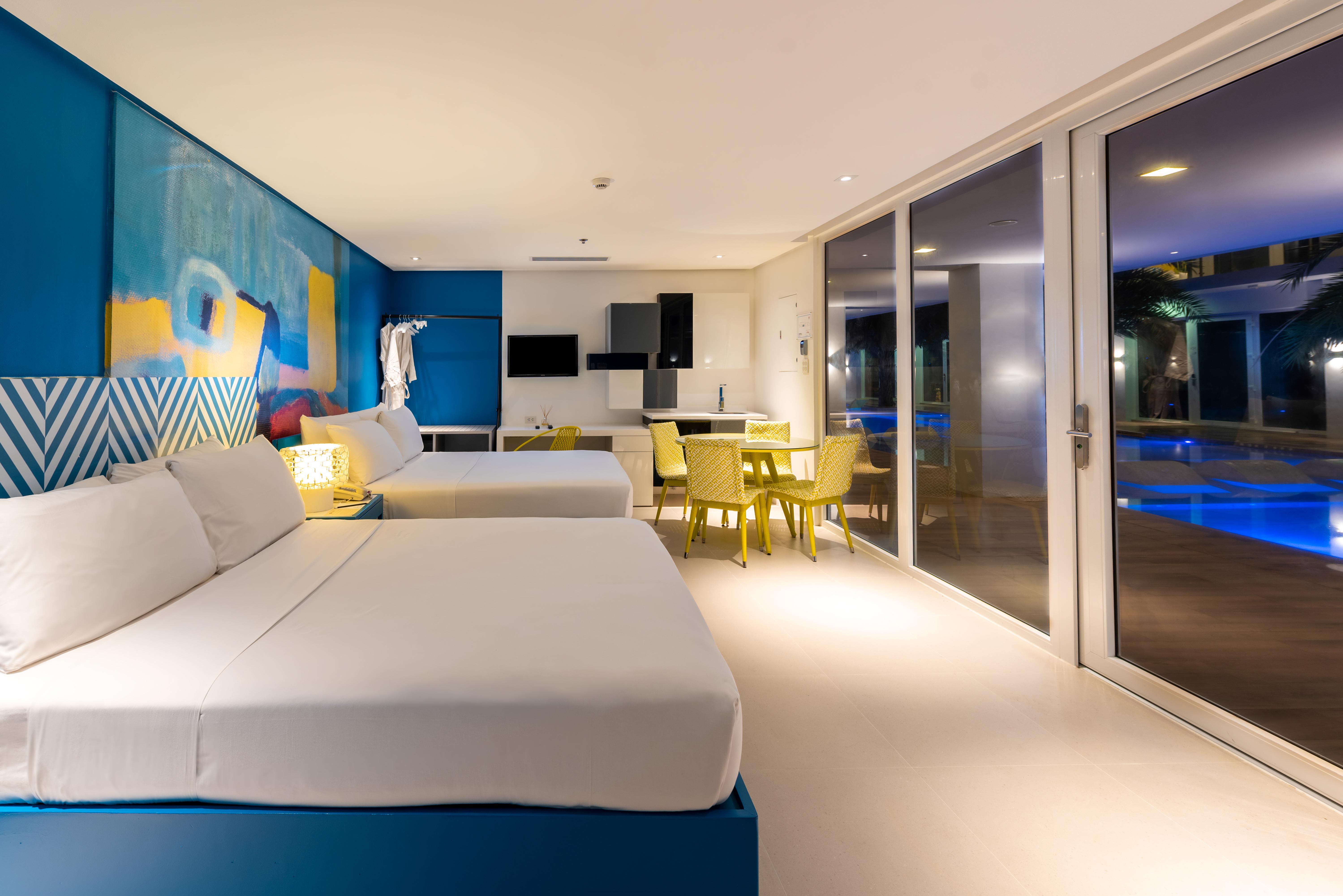 Astoria Current 4* Manoc-Manoc