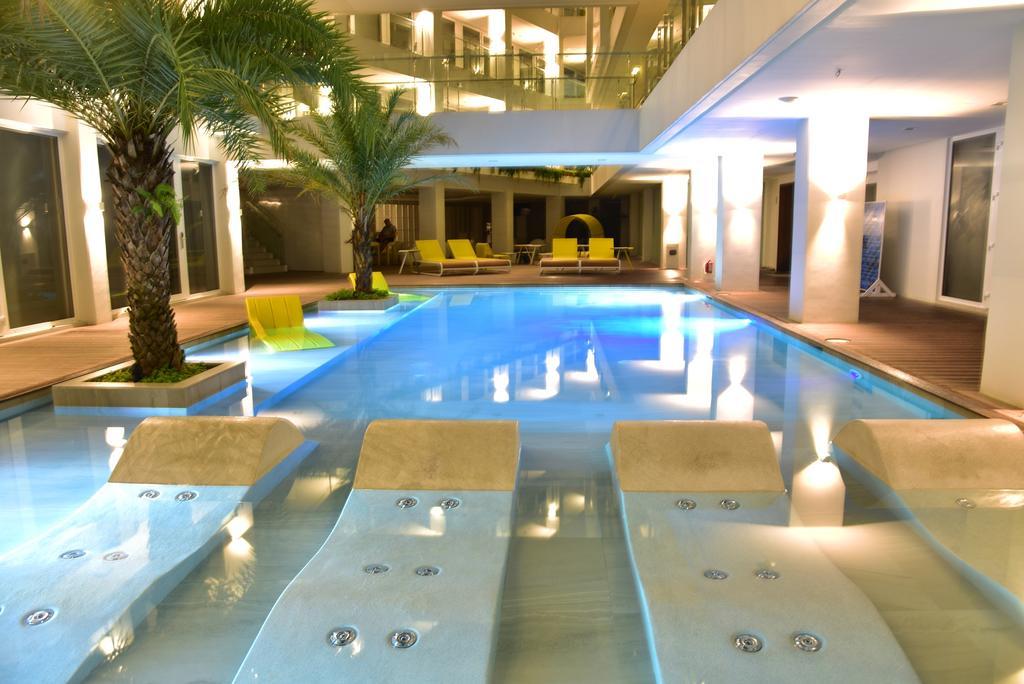 Astoria Current Resort