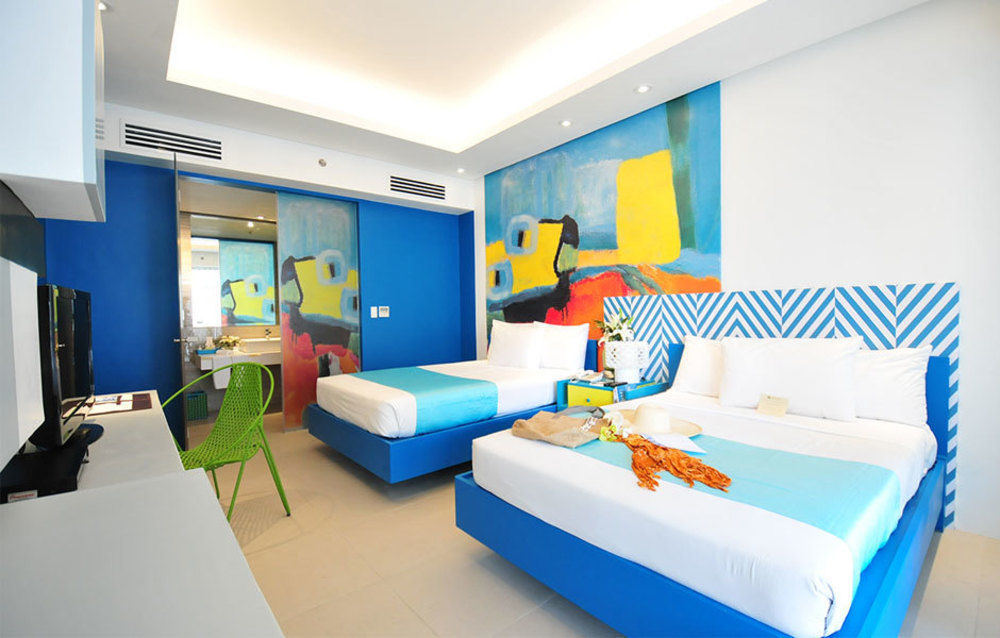 Astoria Current Resort